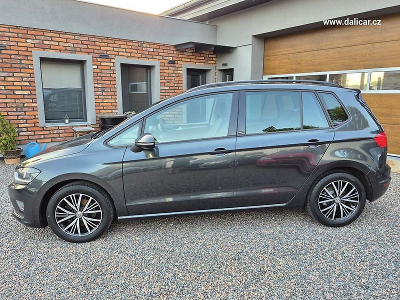 Volkswagen Golf Sportsvan (2016) 1.4TSi 92KW Comf.Line ALLSTAR - fotka 7 z 57