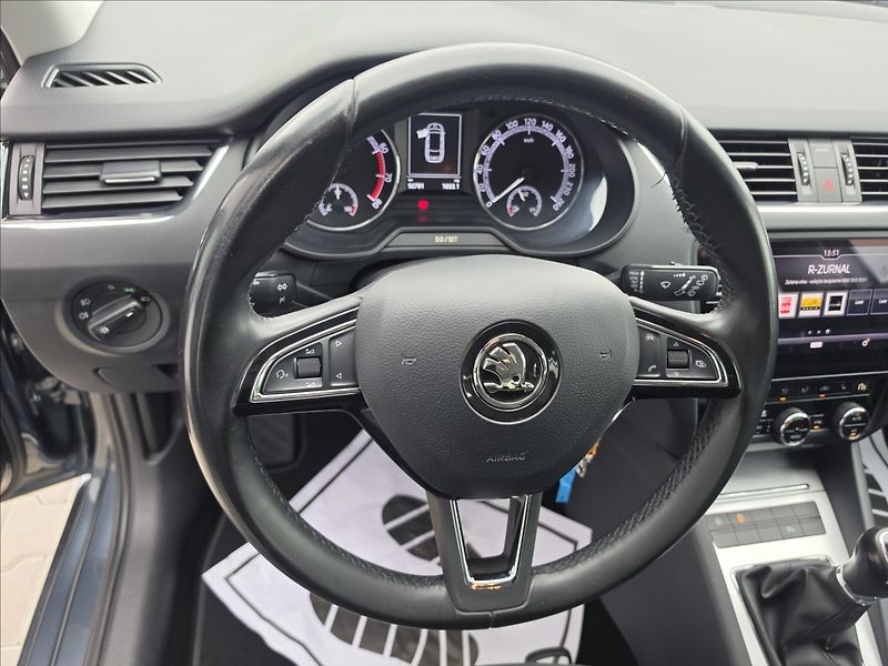Škoda Octavia 1,4TSi 110KW Ambition 92TKM - fotka 12 z 39