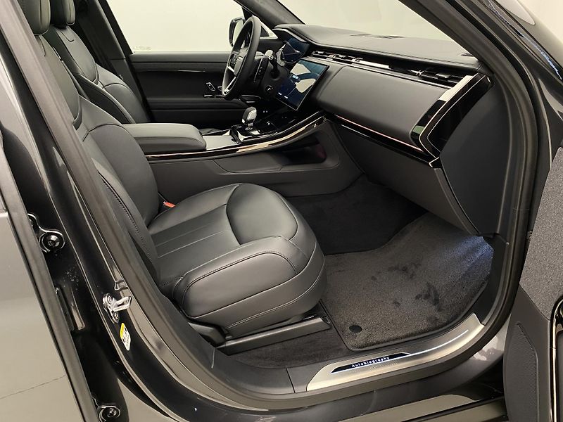 Land Rover Range Rover Sport (2026) D350 AUTOBIOGRAPHY AWD - fotka 27 z 79