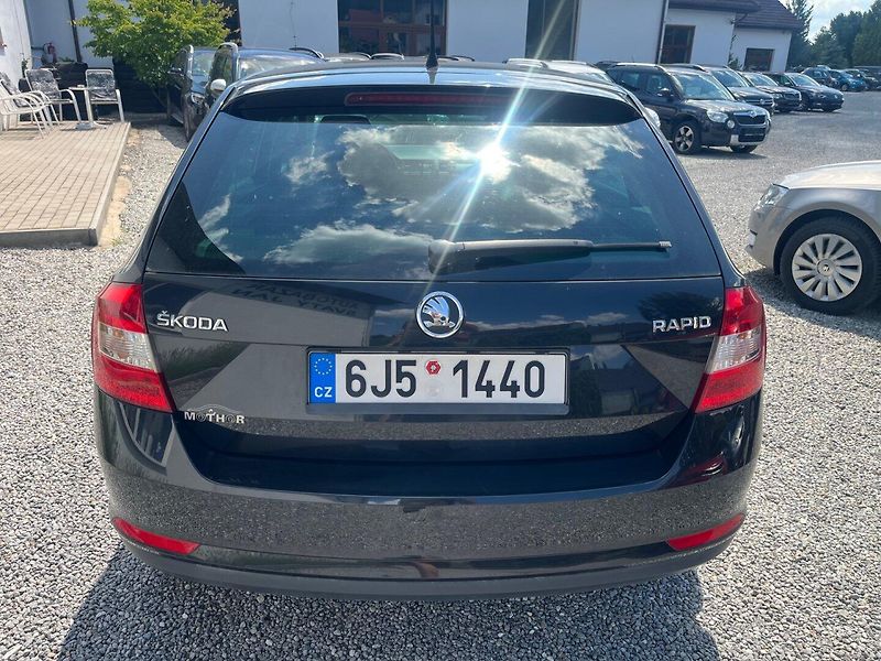 Škoda Rapid (2014) 1.6 TDi Velmi pěkný - fotka 3 z 15