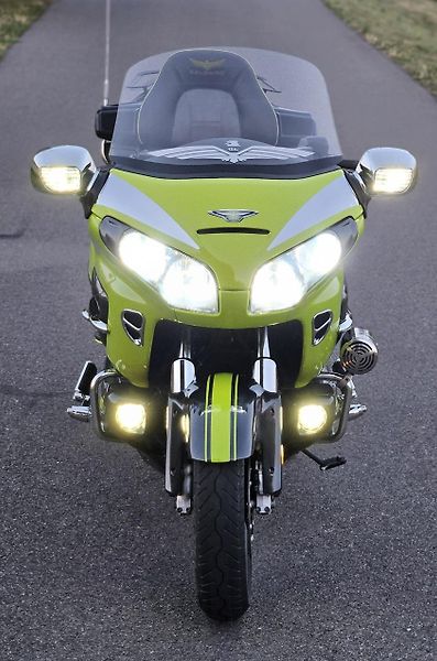 Honda GL 1800 Gold Wing Mamba Green - fotka 35 z 47