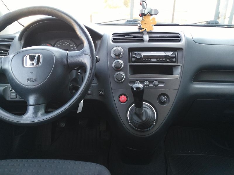 Honda Civic 1,6 VTEC + LPG - fotka 10 z 27