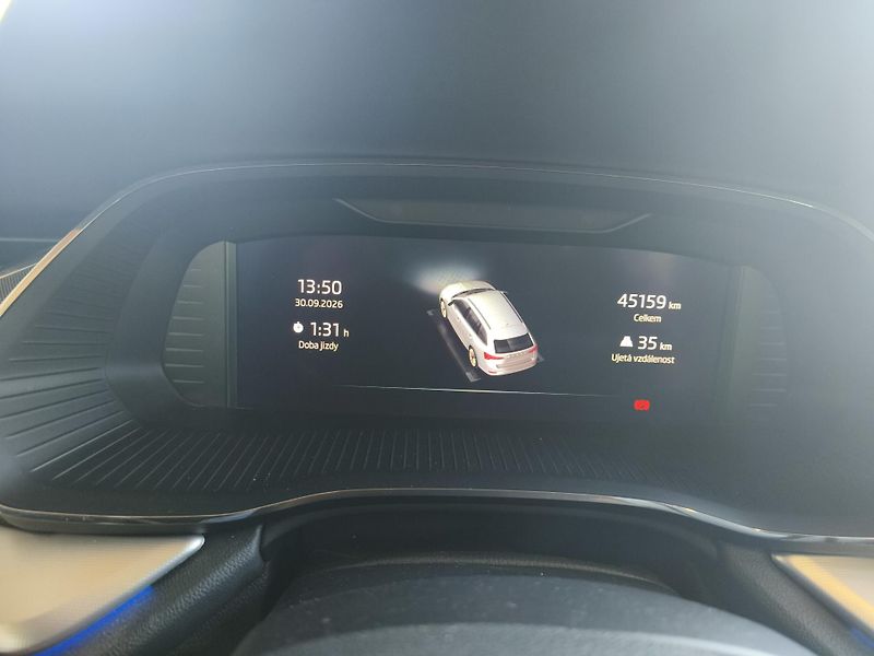 Škoda Octavia (2021) 1.5-TSI-110kw-SUPER STAV - fotka 23 z 27