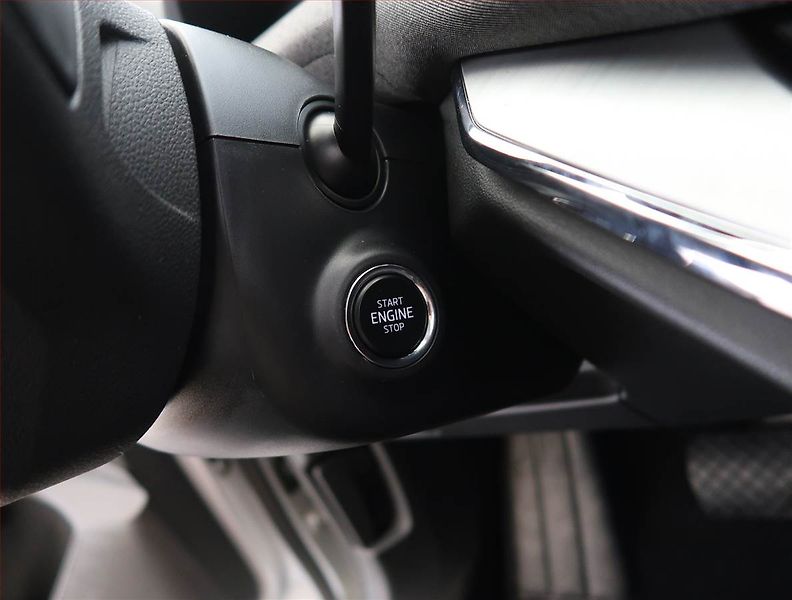 Škoda Enyaq (2023) 60 (62 kWh), SoH 92% - fotka 24 z 28