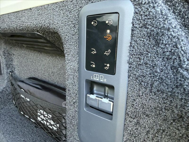 Land Rover Range Rover 3,0 HSE D350 - fotka 43 z 44