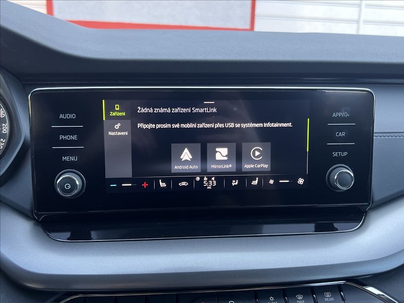Škoda Octavia 2,0 TDI 85kW Active Combi - fotka 34 z 37