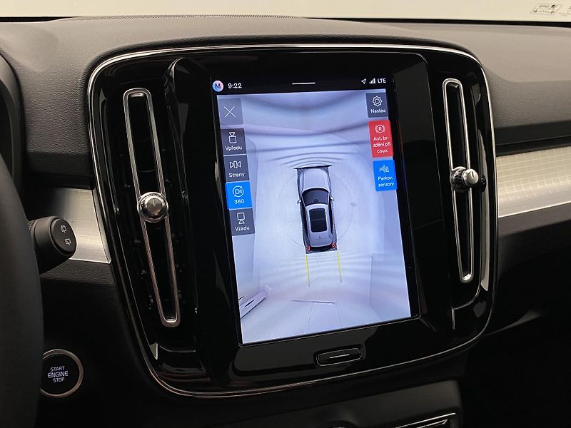 Volvo XC40 (2026) B3 AUT DARK ULTRA  - fotka 59 z 61