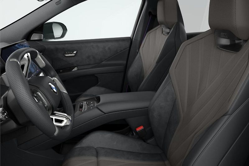 BMW iX3 40 - fotka 4 z 4