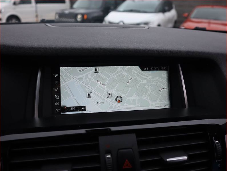 BMW X4 (2017) xDrive20d, 4X4, Automat - fotka 16 z 22