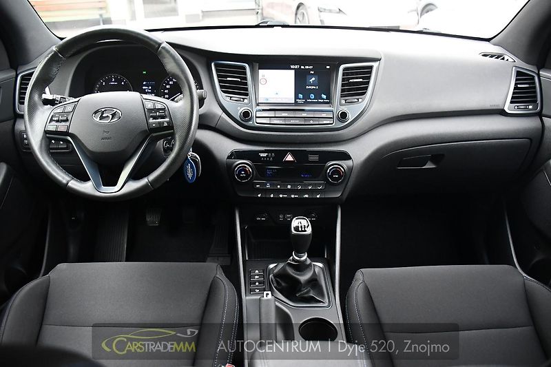 Hyundai Tucson 1.7CRDi 85kW ČR 1.MAJ 2xPNEU - fotka 22 z 54