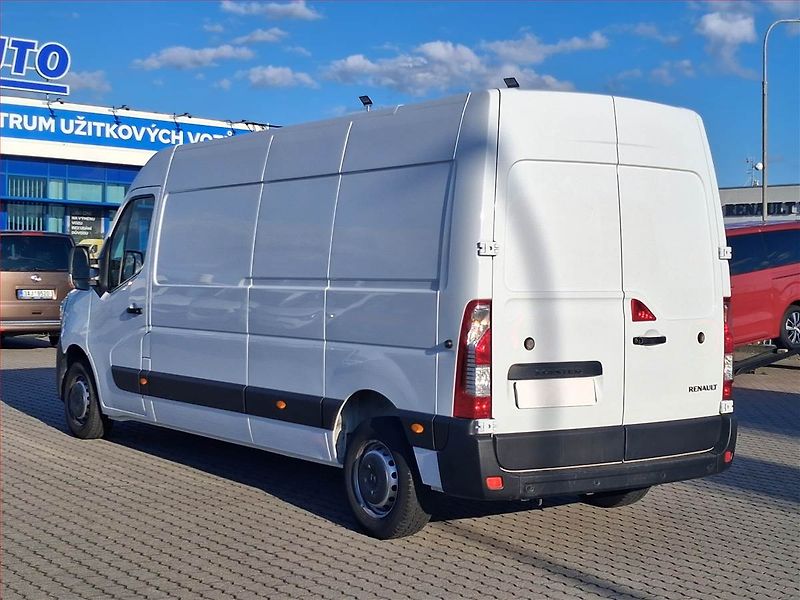 Renault Master (2024) 2.3 dCi 135, L3H2, 12m3, 1.0t - fotka 4 z 17