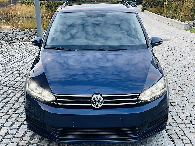 Volkswagen Touran 1.6TDI AUT SERVISKA 7MÍST LED  - fotka 6 z 42