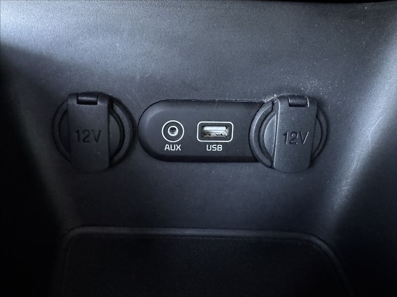 Kia Ceed 1,4 i 73kW 2.maj. původ ČR - fotka 40 z 50