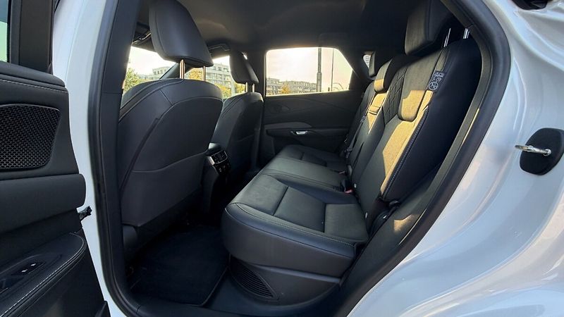 Lexus RX 350h 350H 2,5 HEV EXECUTIVE PLUS - fotka 18 z 27