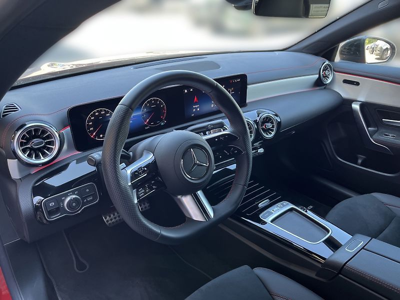 Mercedes-Benz CLA Třída 200 Shooting Brake AMG N - fotka 10 z 18