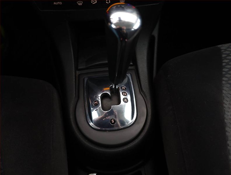 Citroën C4 (2007) 1.6 HDi, Automat, Serv.kniha - fotka 11 z 13