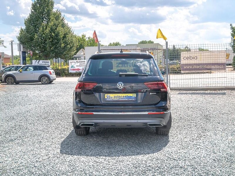 Volkswagen Tiguan (2019) 12/19 ČR 2.0BI-TDI 176KW HIGHL - fotka 6 z 59