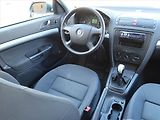 Škoda Octavia (2004) 1.6, nová STK, udržované - náhled 7