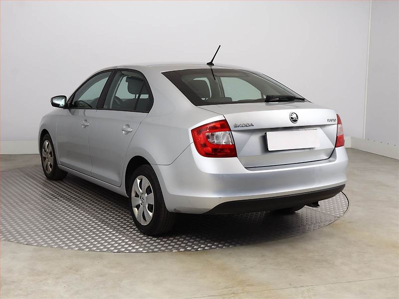 Škoda Rapid (2017) 1.4 TDI, ČR,1.maj - fotka 4 z 13