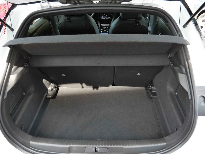 Opel Mokka (2021) 1.2 PT, 2.maj,ČR, Ultimate - fotka 7 z 21