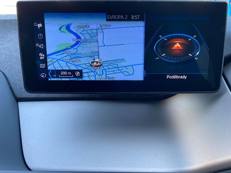 BMW i3 (2021) 120 Ah 2021 - fotka 12 z 20