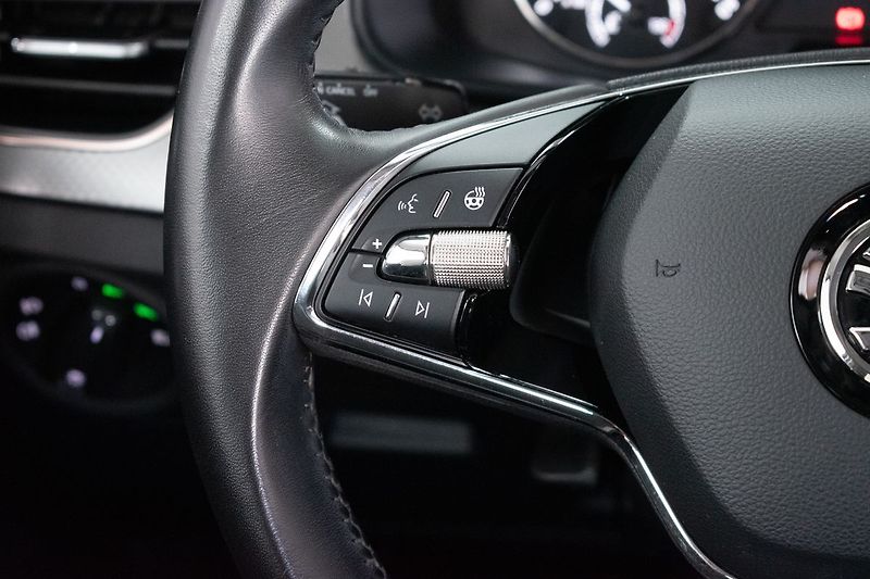 Škoda Scala 1.0 TSI STYLE PLUS*DPH*ČR* - fotka 18 z 39