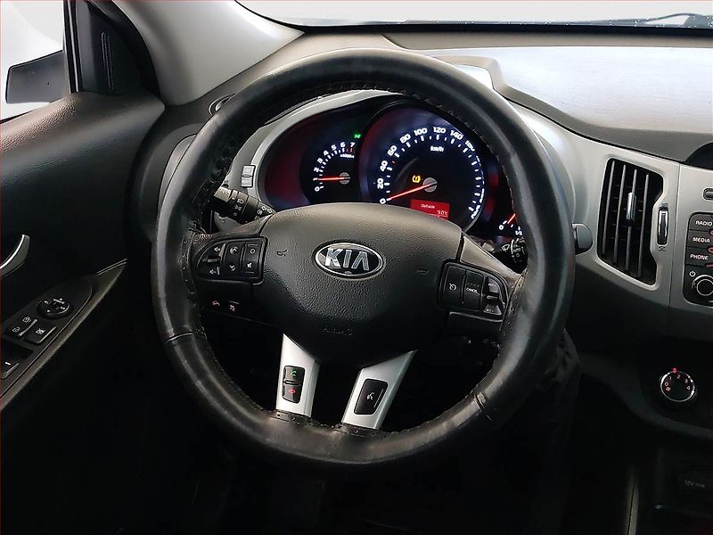 Kia Sportage (2015) 1.6 GDI, Serv.kniha, Xenony - fotka 12 z 13