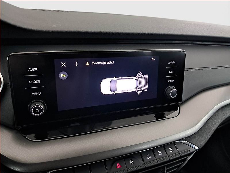 Škoda Octavia (2022) Ambition 2.0 TDI, ČR,1.maj - fotka 13 z 24
