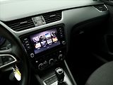 Škoda Octavia 2,0 TDI DSG Soleil - náhled 24