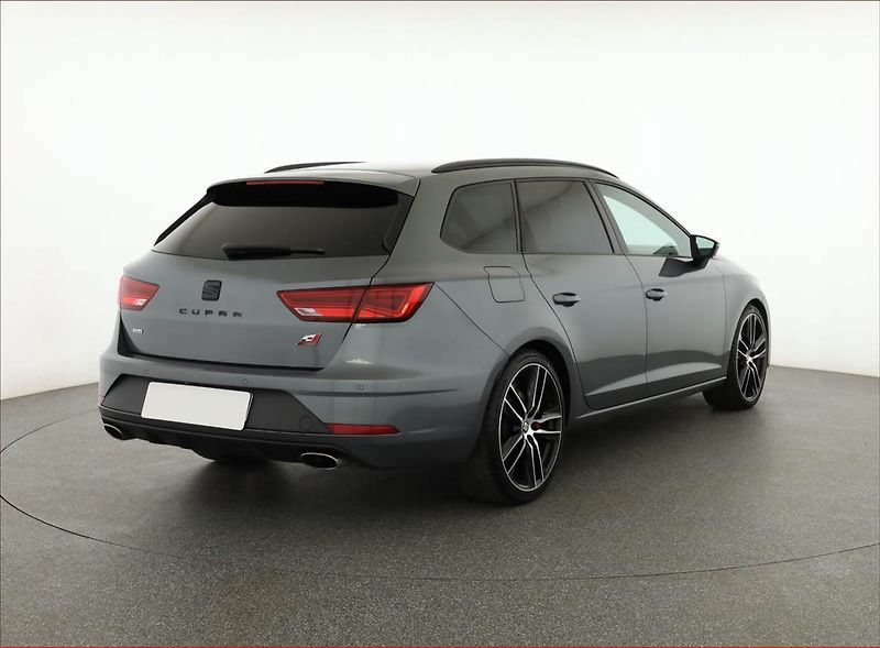 Seat Leon (2017) 2.0 TSI Cupra 300 - fotka 5 z 20