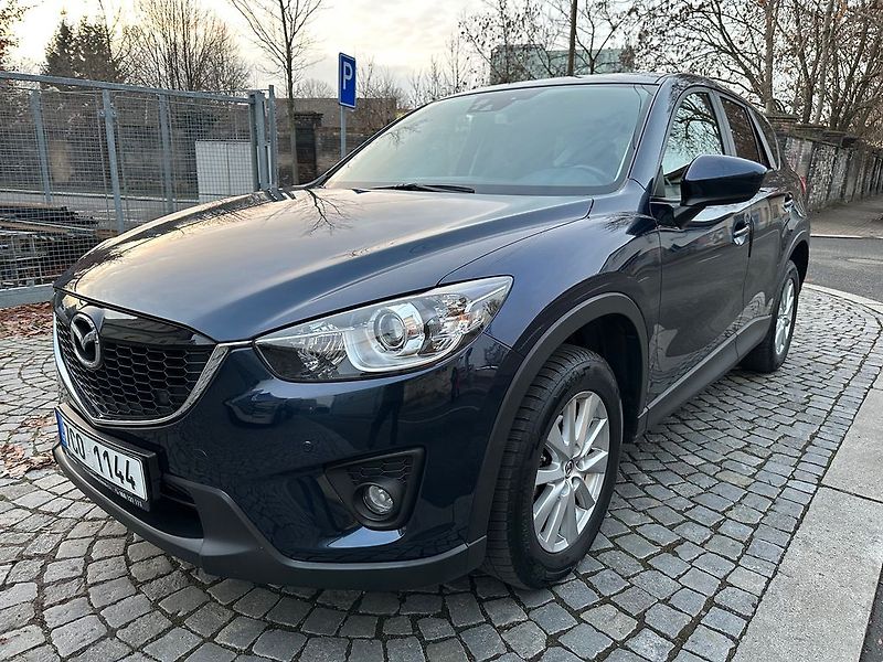 Mazda CX-5 Skyactiv AWD - fotka 1 z 32