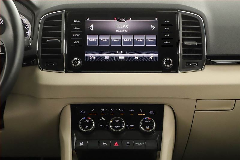 Škoda Karoq (2018) 2.0 TDI - fotka 10 z 20