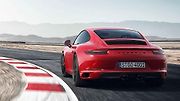 Porsche 911 Carrera GTS.