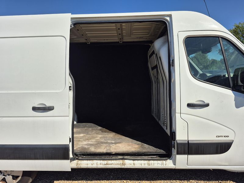 Opel Movano (2012) 2.2Dci L2H2 - fotka 15 z 19