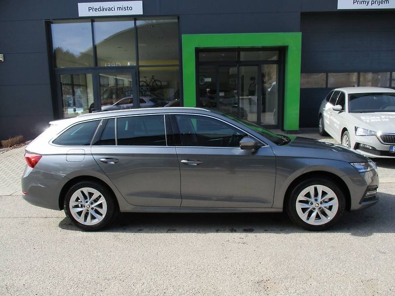 Škoda Octavia Combi Style 2,0TDI 110kW DSG/P - fotka 4 z 15