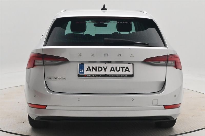 Škoda Octavia 2,0 TDI 110kW DSG Style Záruka - fotka 6 z 30