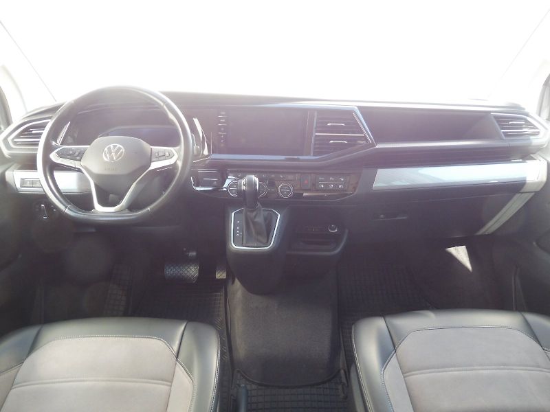 Volkswagen Multivan (2021) Highline 2,0 TDI 150kW DSG 4MO - fotka 5 z 30
