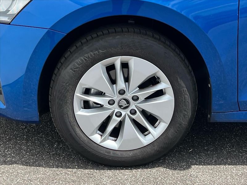 Škoda Octavia 1,5 TSi 85 kW SELECTION  IV. - fotka 12 z 26