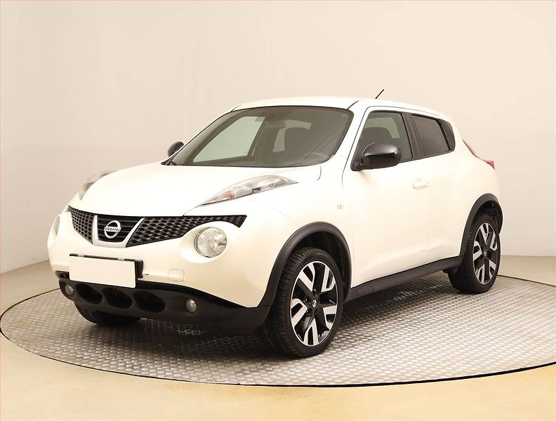 Nissan Juke (2013) 1.6 DIG-T, Navi, Tempomat - fotka 2 z 18