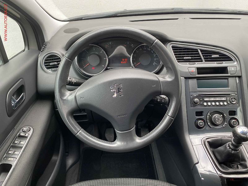 Peugeot 5008 (2011) 1.6 HDi, AC, temp - fotka 11 z 15