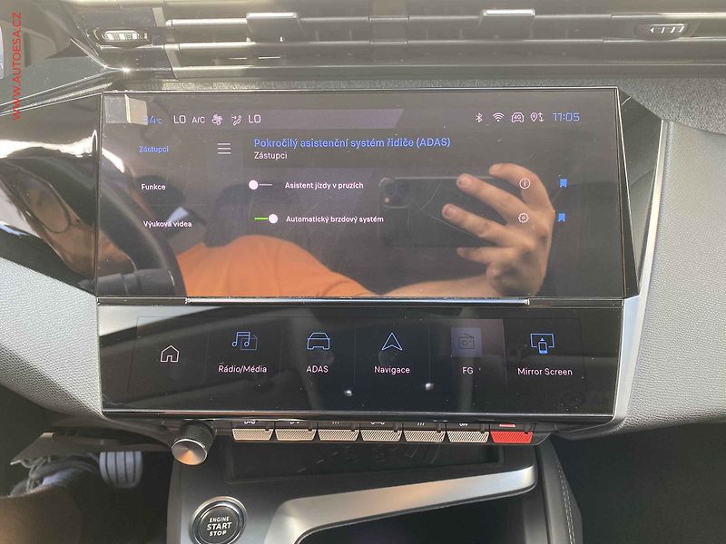 Peugeot 308 (2022) 1.5 HDi, Allure, LED, navi - fotka 18 z 18