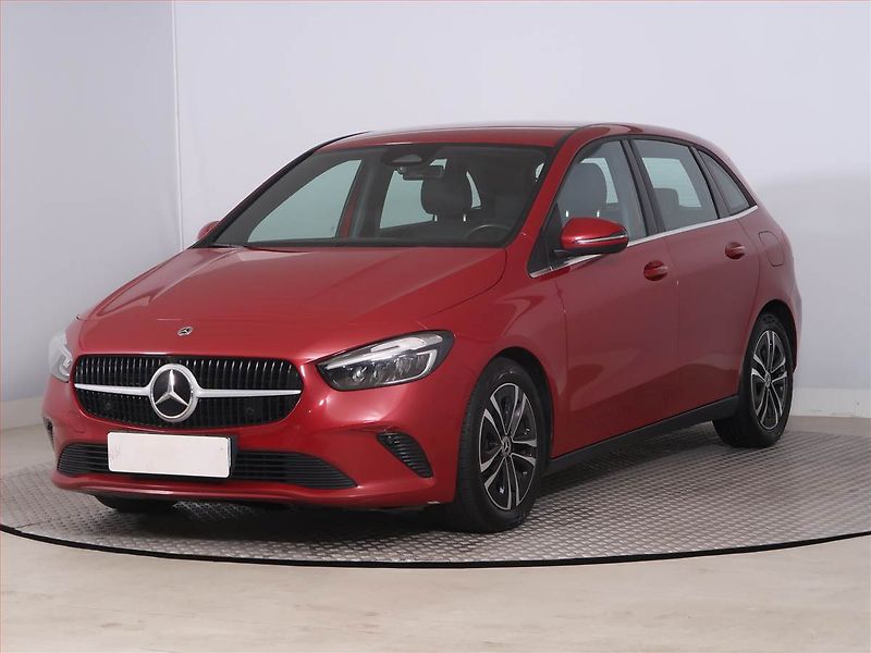 Mercedes-Benz Třídy B (2023) B 180 - fotka 2 z 21