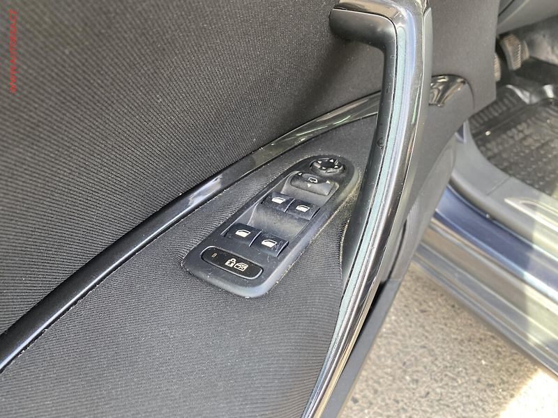 Citroën C5 (2009) 2.2 HDi, Bixen, park.asist - fotka 17 z 17