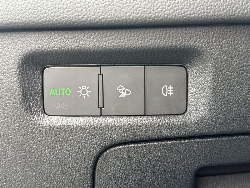 Škoda Octavia (2025) Combi 2.0 TDi DSG Sportline - fotka 13 z 36