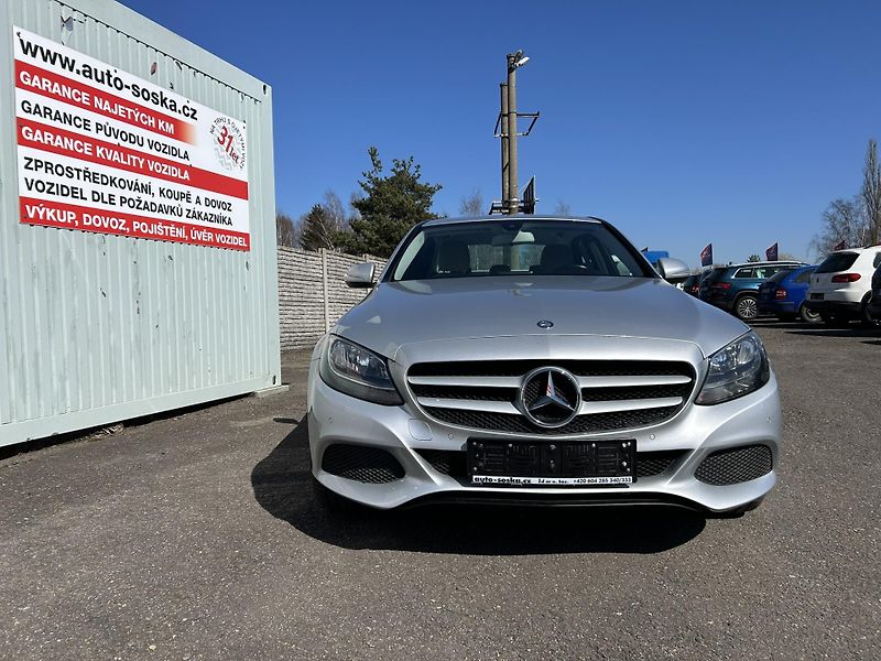 Mercedes-Benz Třídy C (2015) C180 1,6 115KW SEDAN TOP STAV  - fotka 2 z 24