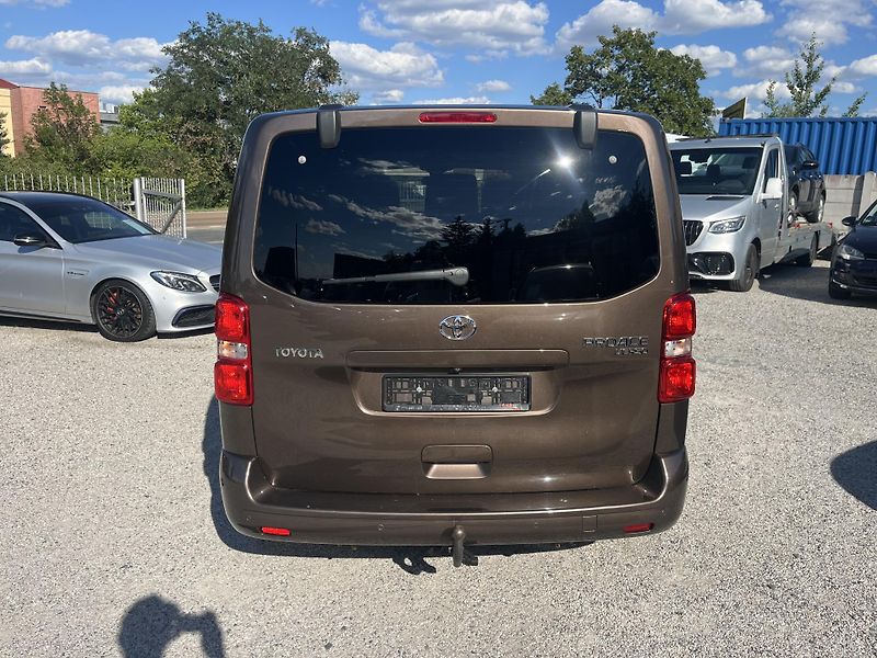 Toyota ProAce Verso (2021) 2.0D 130Kw Webasto Panorama - fotka 6 z 25