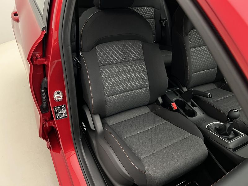 MG MG3 1.5 ICE ELEGANCE 1.maj. CZ - fotka 16 z 35
