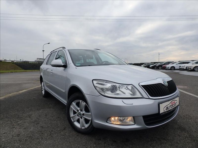 Škoda Octavia 2,0 TDI,4x4,Xenon,Elegance Edi - fotka 1 z 53
