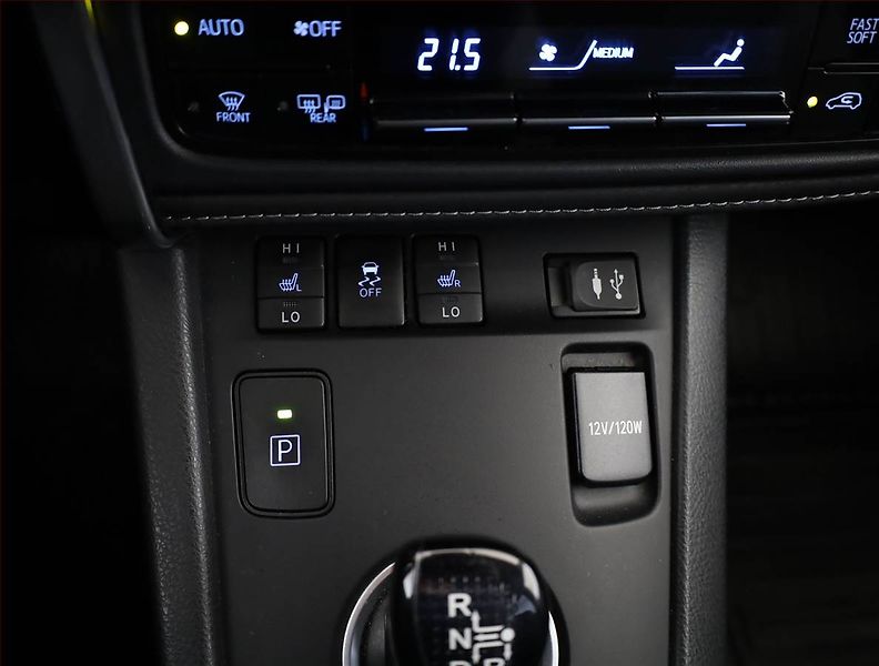 Toyota Auris (2018) Hybrid, Automat, Navi - fotka 13 z 21