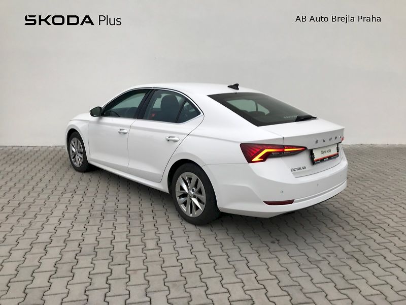 Škoda Octavia (2022) STY TS 110/1.5 M6F - fotka 7 z 23